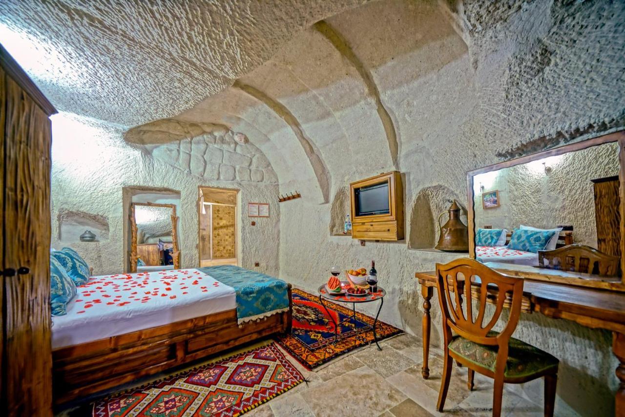 Elysee Cave House Guest house