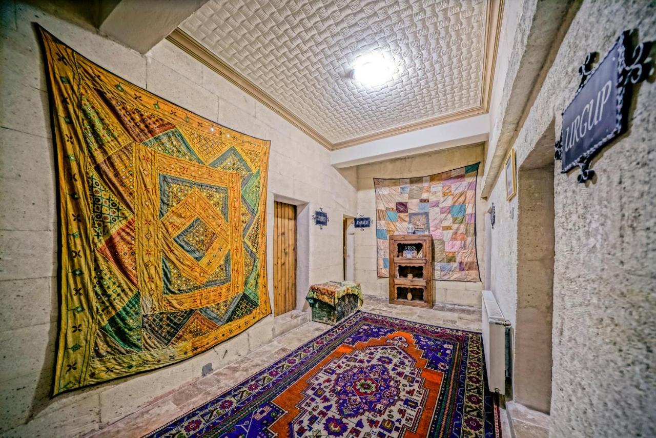 Konukevi Elysee Cave House 2*